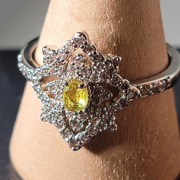 Ornate Rhodium-Plated Size 9 Ring with Yellow Gemstone and Intricate Detailing - Picture 2 of 15